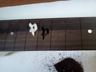 Żmudne frezowanie wiertłem 1,6mm
